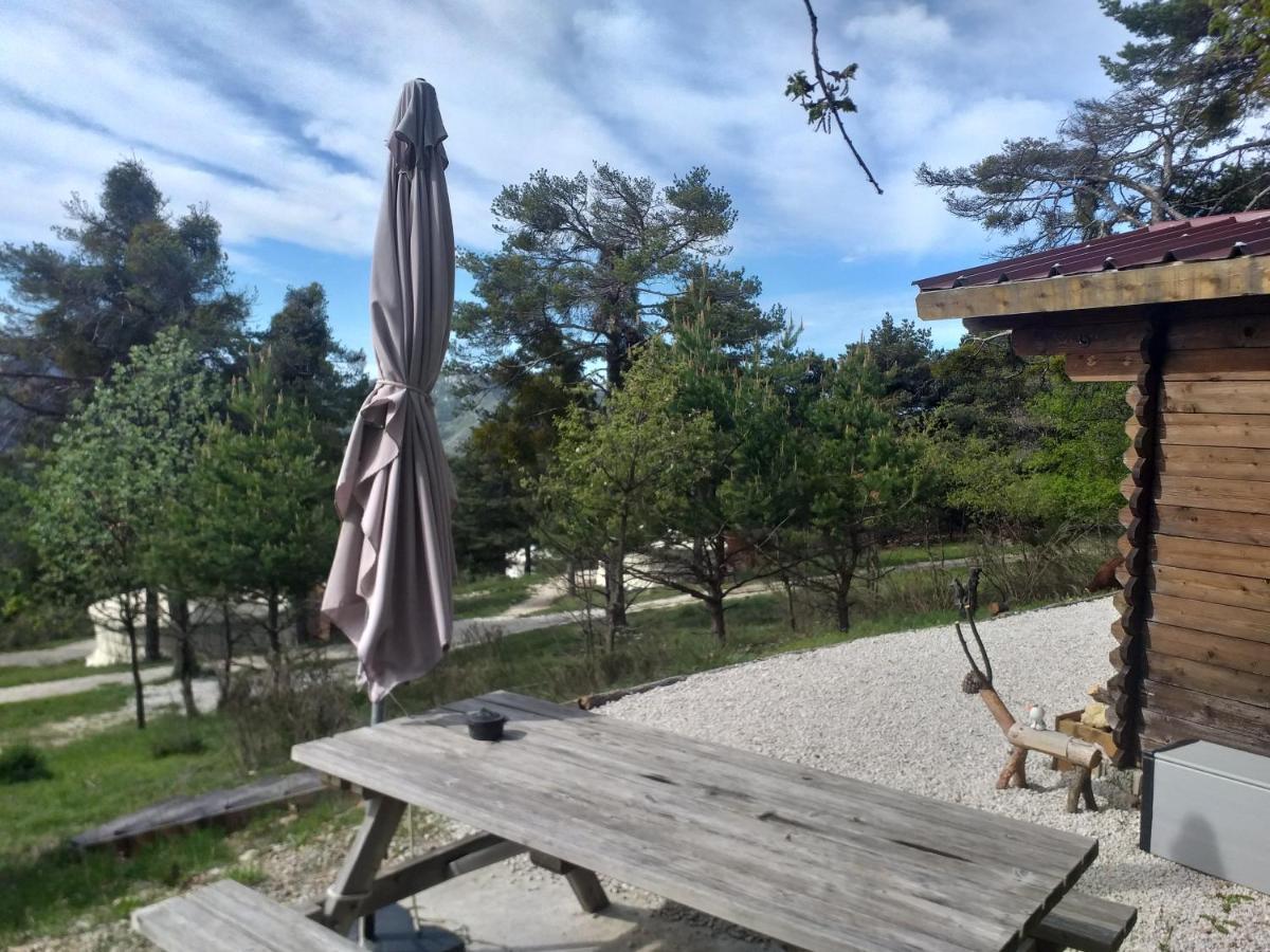 Destination Ailleurs Vila Castellane Exterior foto